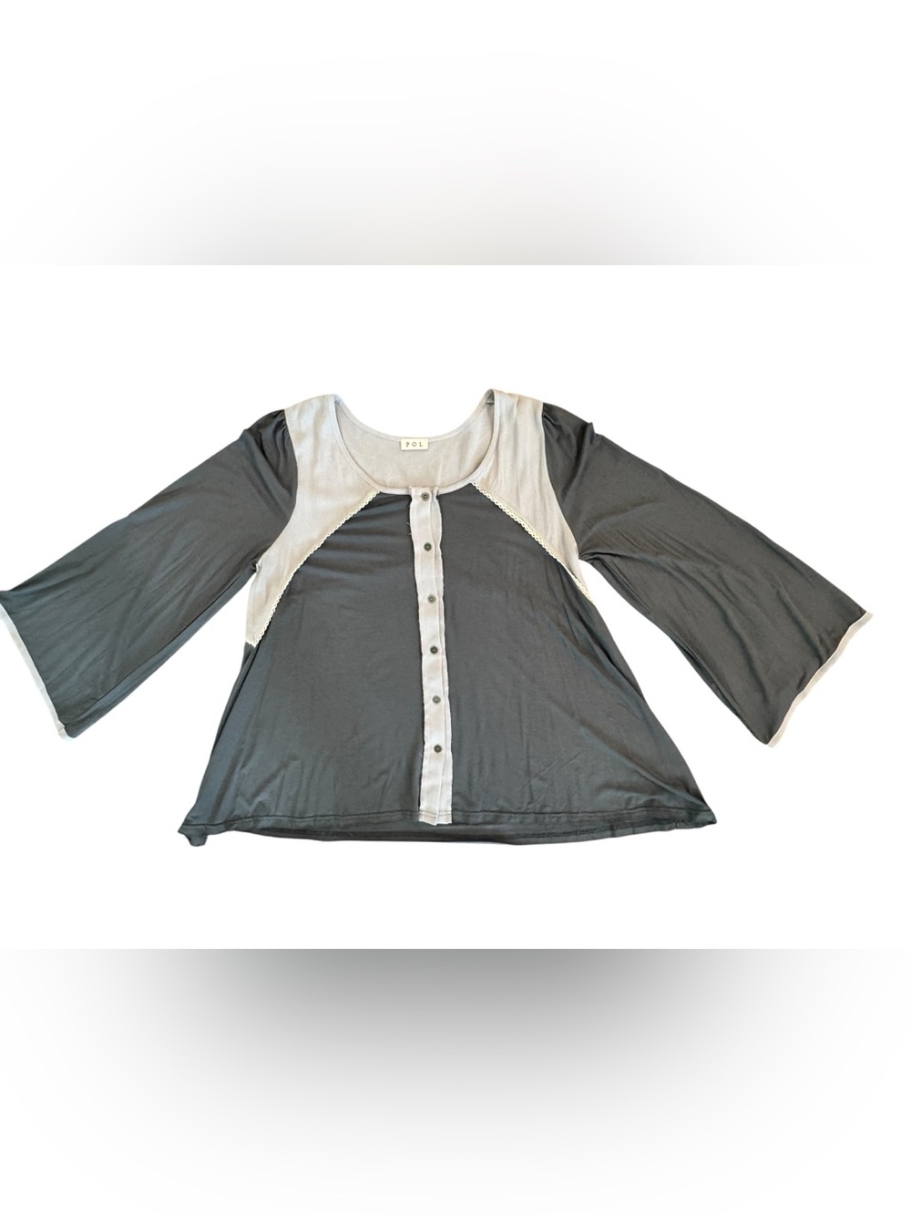 NWOT POL Two-Tone Button Front Top in Charcoal Gray